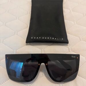 Quay Australia Black Sunglasses Pouch